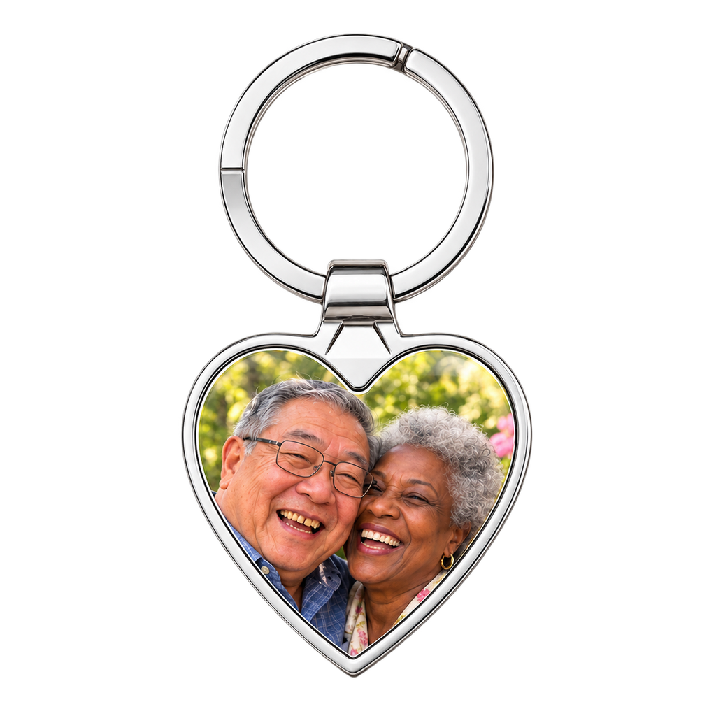Sheloves catalog packshot · Heart Photo Keychain · packshot-20260918