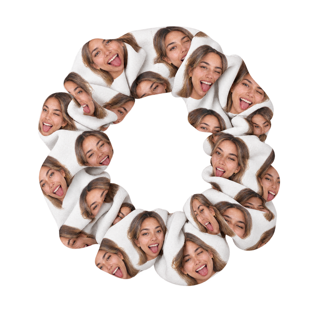 Sheloves catalog packshot · Scrunchie · packshot-20260918
